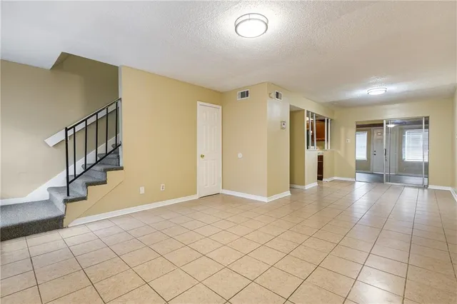 $125,000 | 1052 Eli Court, Gretna, LA 70056