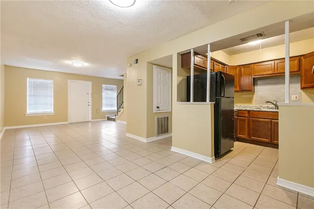 $125,000 | 1052 Eli Court, Gretna, LA 70056