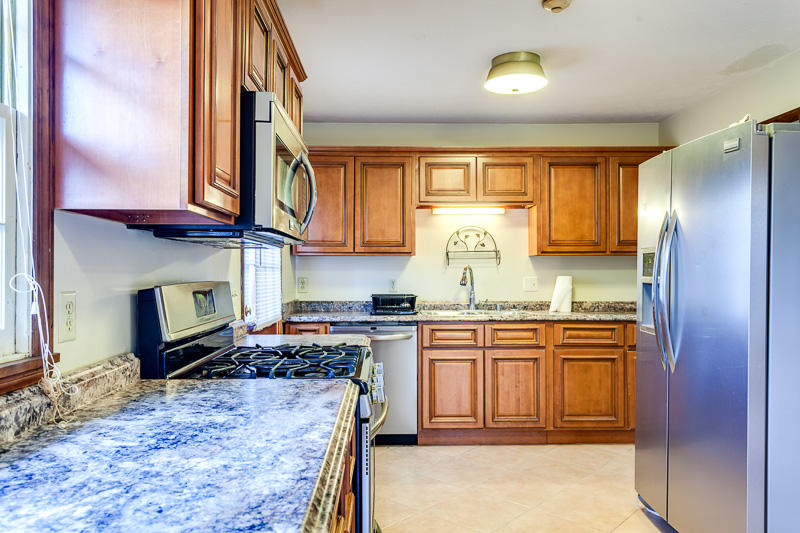 128 Highland Avenue Oak Ridge, TN 37830 - Photo 11 of 28 Highland Kitchen 2