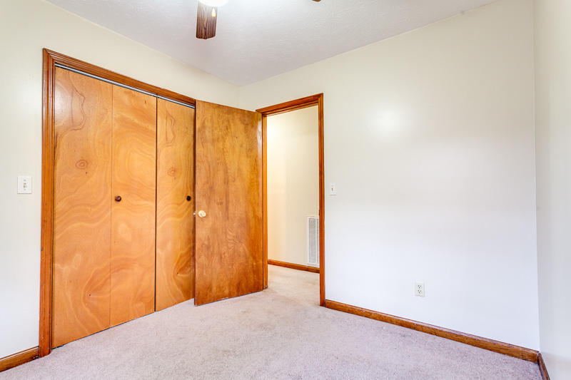 128 Highland Avenue Oak Ridge, TN 37830 - Photo 17 of 28 Highland Bedroom 2