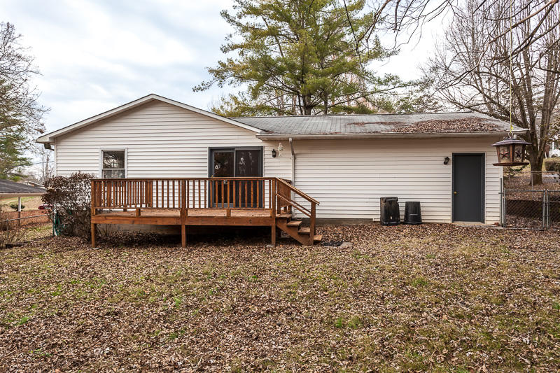 128 Highland Avenue Oak Ridge, TN 37830 - Photo 25 of 28 Highland Back