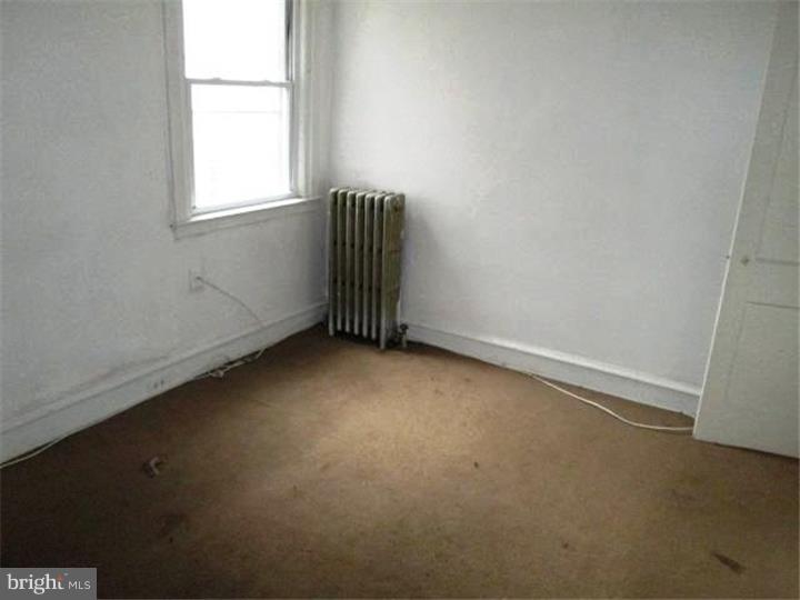 242 Wiltshire Road Upper Darby, PA 19082 - Photo 2 of 7