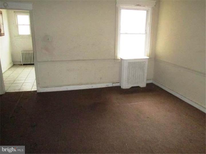 242 Wiltshire Road Upper Darby, PA 19082 - Photo 3 of 7