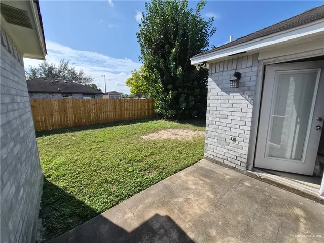 $1,500 | 724 East Eagle Street, San Juan, TX 78589