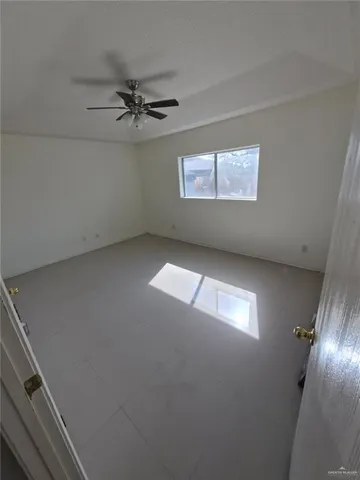 $1,500 | 724 East Eagle Street, San Juan, TX 78589