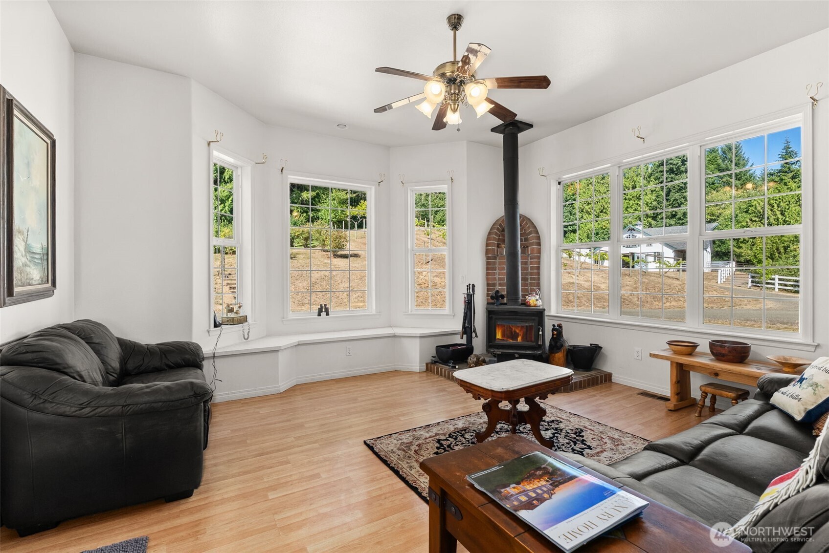 12832 Hunter Road Southwest Rochester, WA 98579 - Photo 9 of 40 Gallery Image 9
