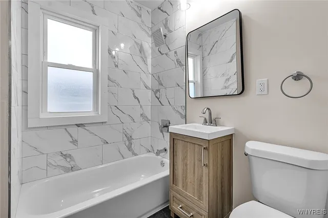 $1,650 | 404 Parkdale Avenue, Buffalo, NY 14213