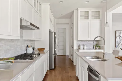 $1,325,000 | 7212 Vicenza Drive, Austin, TX 78739