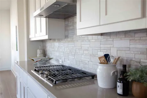 $1,325,000 | 7212 Vicenza Drive, Austin, TX 78739