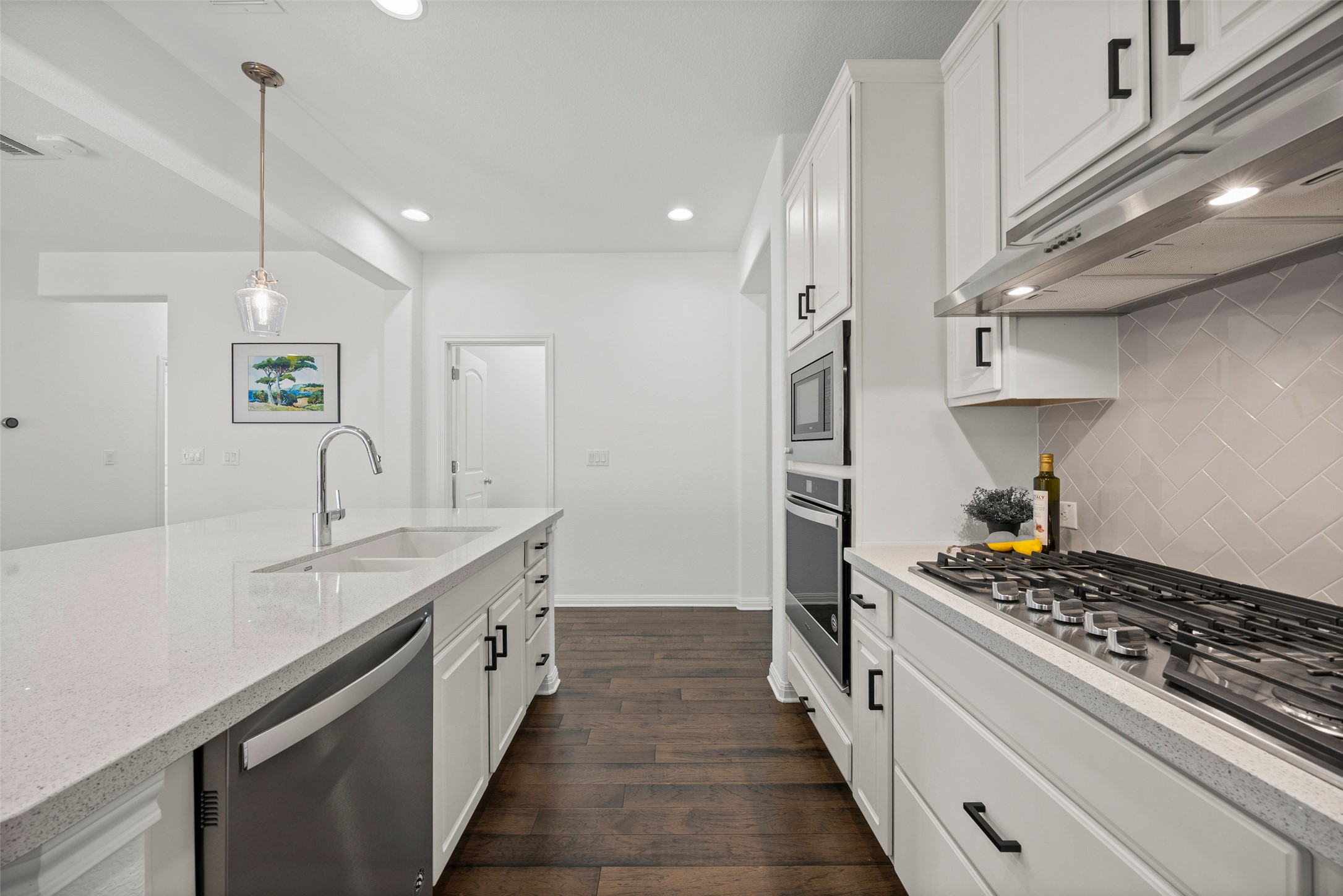 3815 Park Point Path Round Rock, TX 78681 - Photo 8 of 31 Gallery Image 8