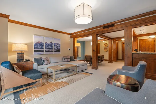 $9,000,000 | 7680 Granite Loop Road, Unit 755, Teton Village, WY 83001