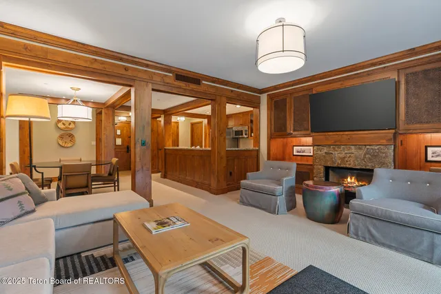 $9,000,000 | 7680 Granite Loop Road, Unit 755, Teton Village, WY 83001