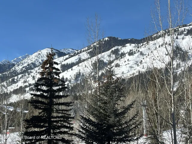 $9,000,000 | 7680 Granite Loop Road, Unit 755, Teton Village, WY 83001