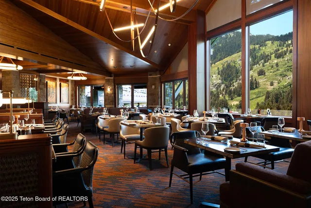 $9,000,000 | 7680 Granite Loop Road, Unit 755, Teton Village, WY 83001