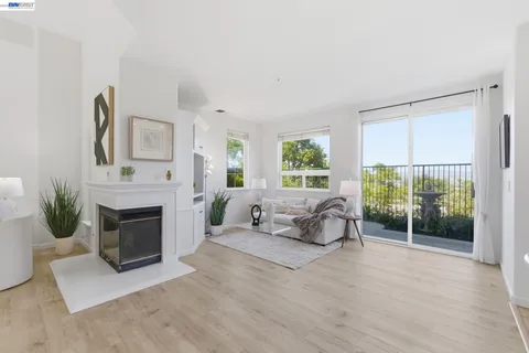 $1,880,000 | 5630 Highcrest Court, Pleasanton, CA 94588