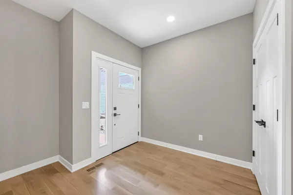 $1,895,000 | 30248 Forest Drive, Burlington, WI 53105