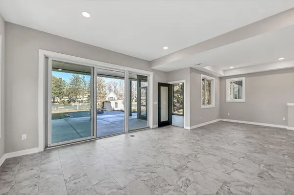 $1,895,000 | 30248 Forest Drive, Burlington, WI 53105