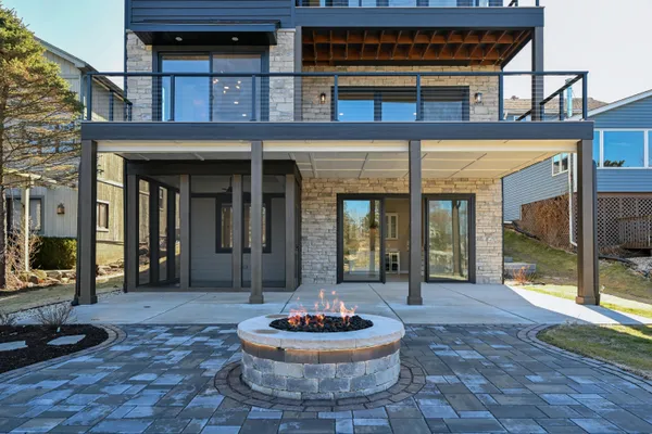 $1,895,000 | 30248 Forest Drive, Burlington, WI 53105