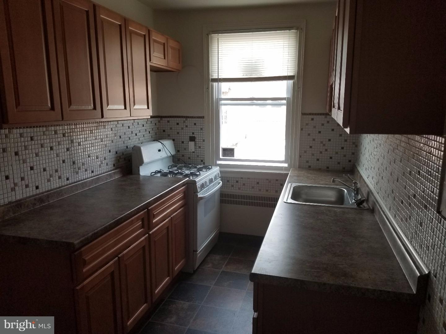 7421 Rugby Street Philadelphia, PA 19138 - Photo 7 of 15 Kitchen