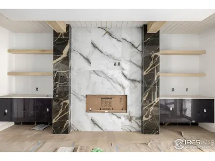 a view of a car in front of a house