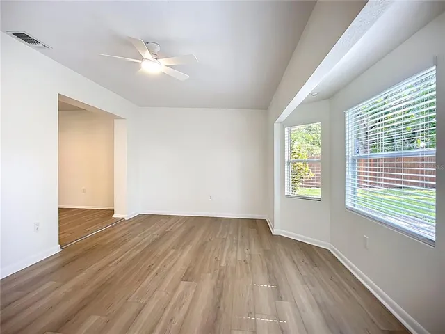 $2,490 | 2809 Taunton Drive West, Bradenton, FL 34205