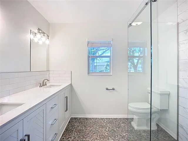 $2,490 | 2809 Taunton Drive West, Bradenton, FL 34205