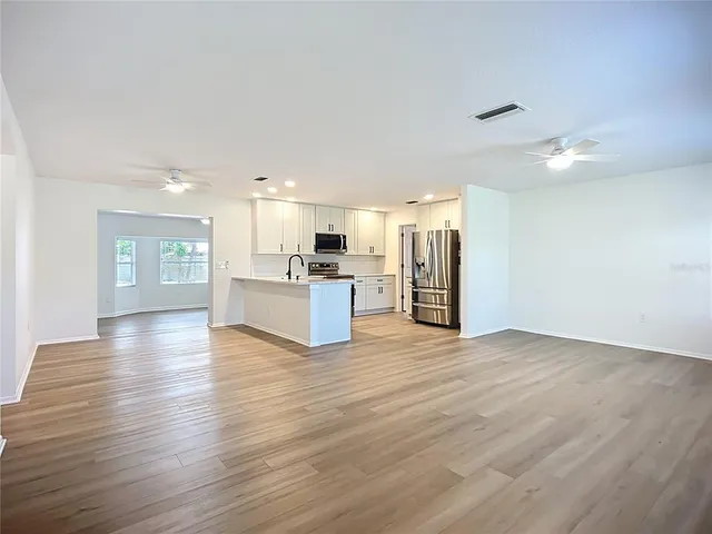 $2,490 | 2809 Taunton Drive West, Bradenton, FL 34205