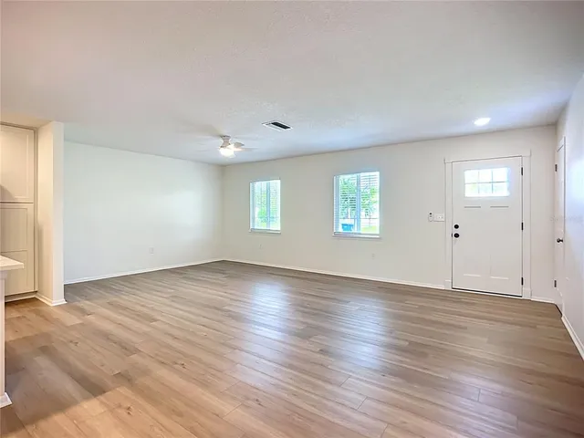 $2,490 | 2809 Taunton Drive West, Bradenton, FL 34205