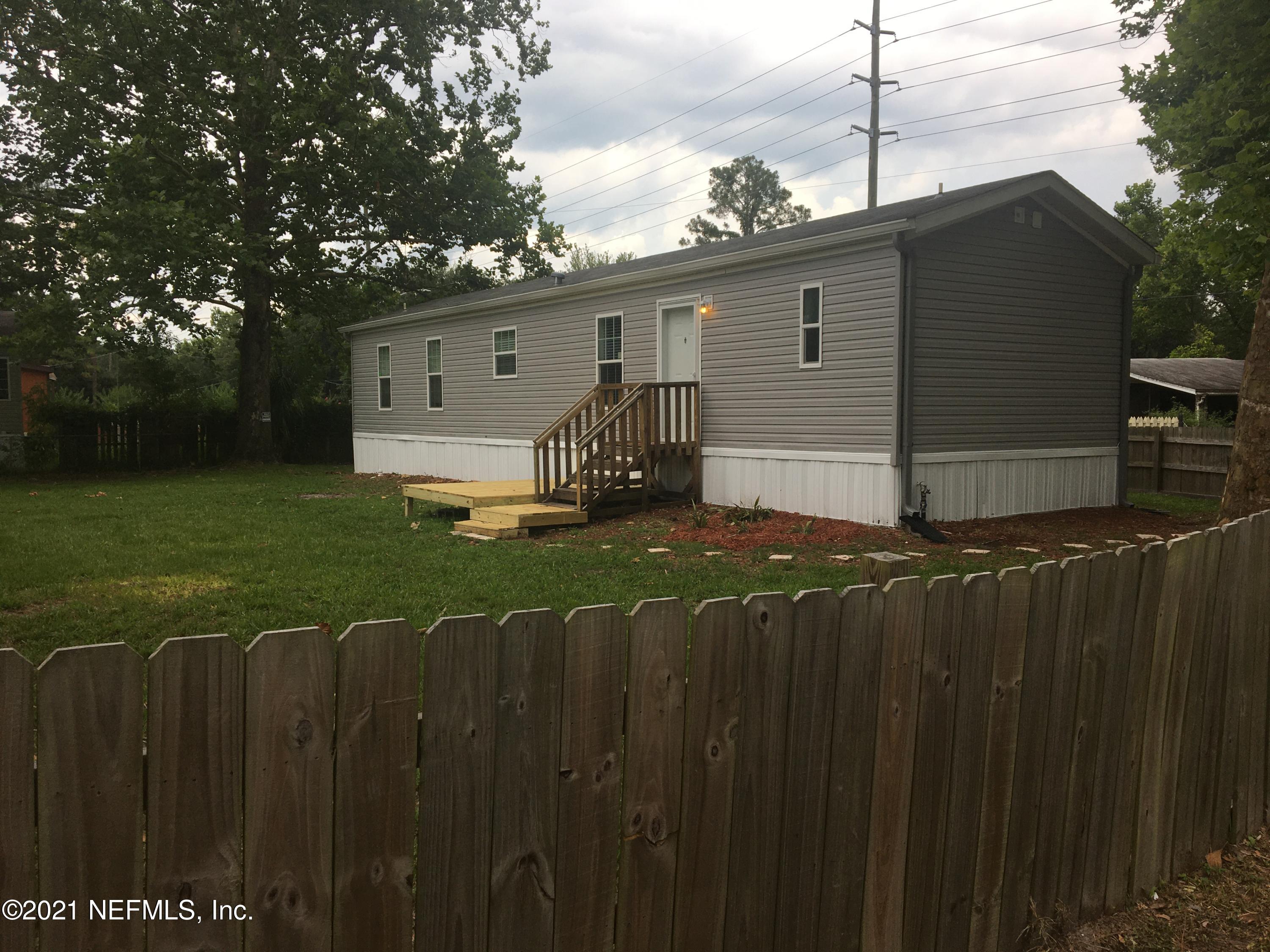 2097 Cortez Road Jacksonville, FL 32246 - Photo 8 of 8 a view of a house with backyard