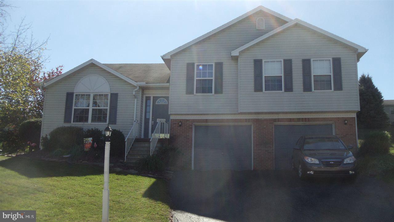 2742 Ridings Way York, PA 17408 - Photo 1 of 25 Gallery Image 1