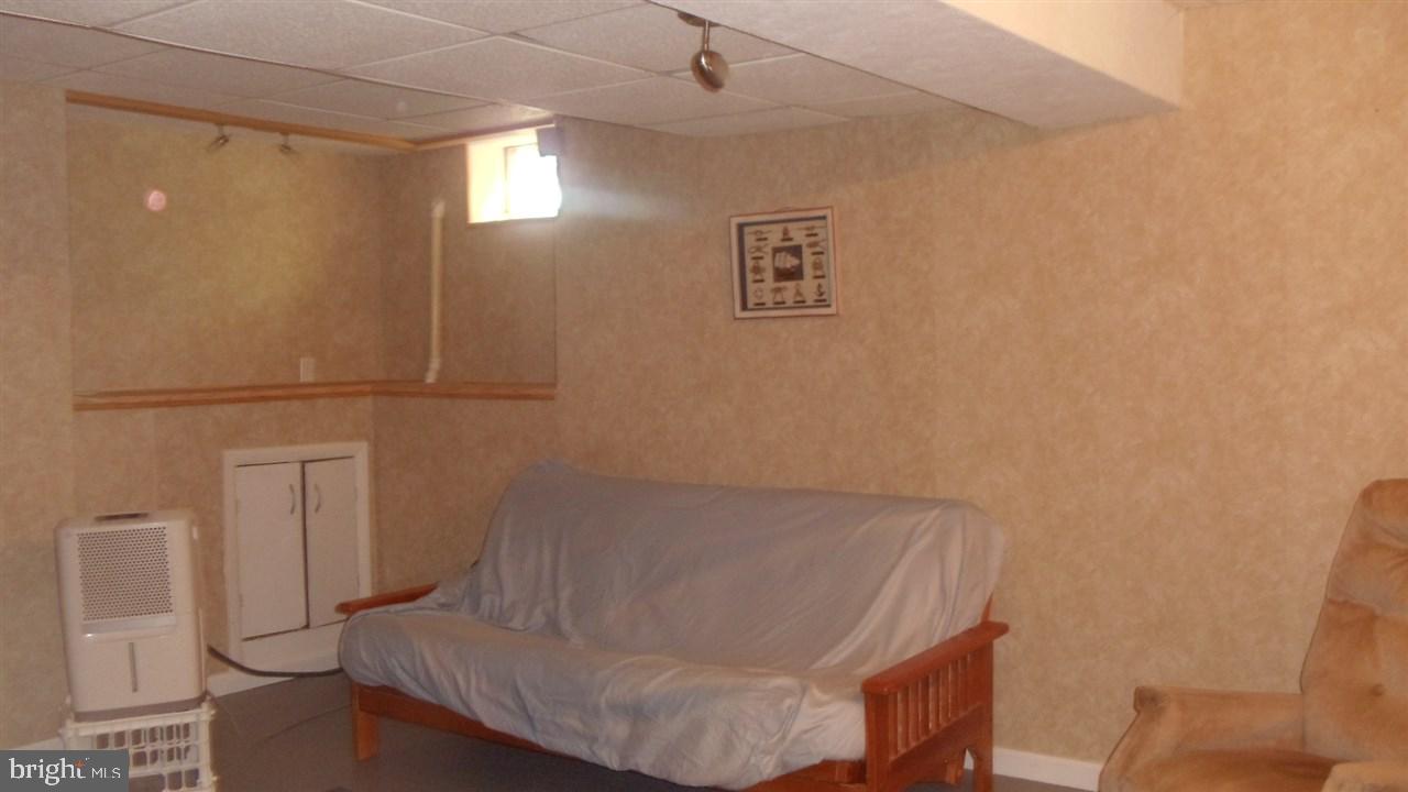 2742 Ridings Way York, PA 17408 - Photo 21 of 25 Gallery Image 21
