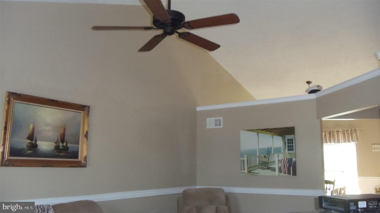 2742 Ridings Way York, PA 17408 - Photo 6 of 25 Gallery Image 6