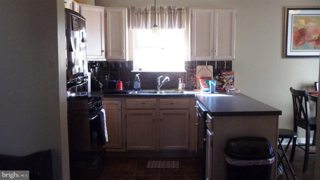 2742 Ridings Way York, PA 17408 - Photo 10 of 25 Gallery Image 10