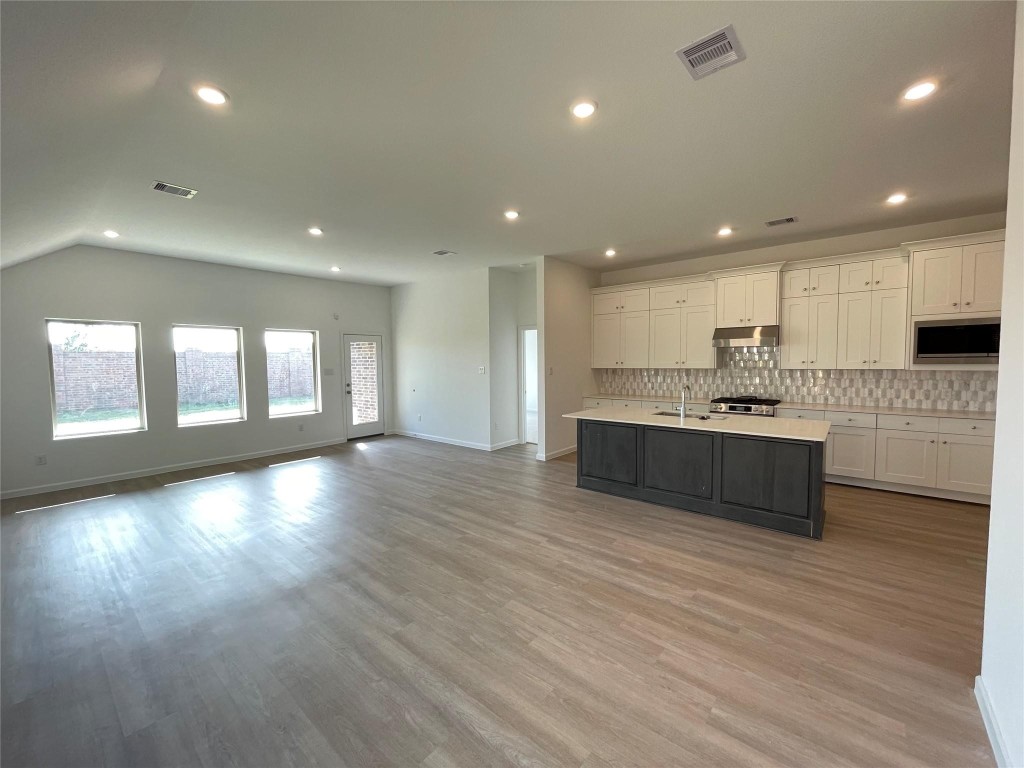 16558 Timberwolf Trail New Caney, TX 77357 - Photo 6 of 17 *Not actual home, picture representative of same floor plan*