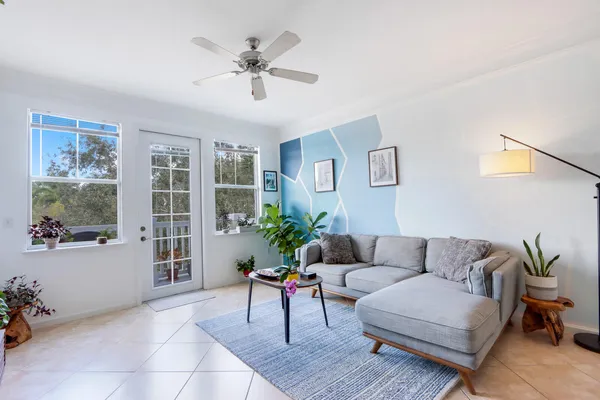 $2,295 | 276 Murcia Drive, Unit 309, Jupiter, FL 33458