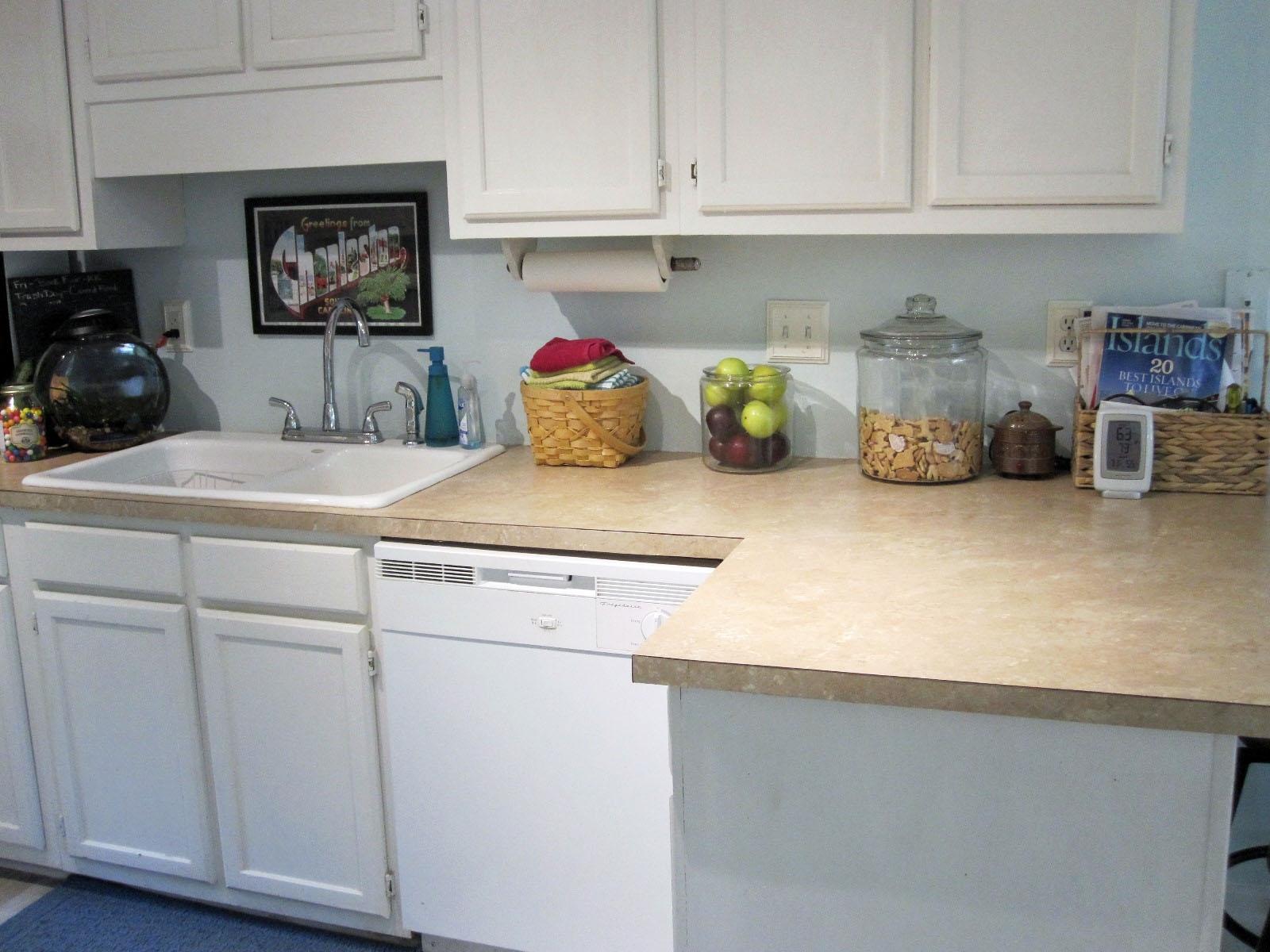 1161 Rifle Range Road Mount Pleasant, SC 29464 - Photo 7 of 32 Kitchen2