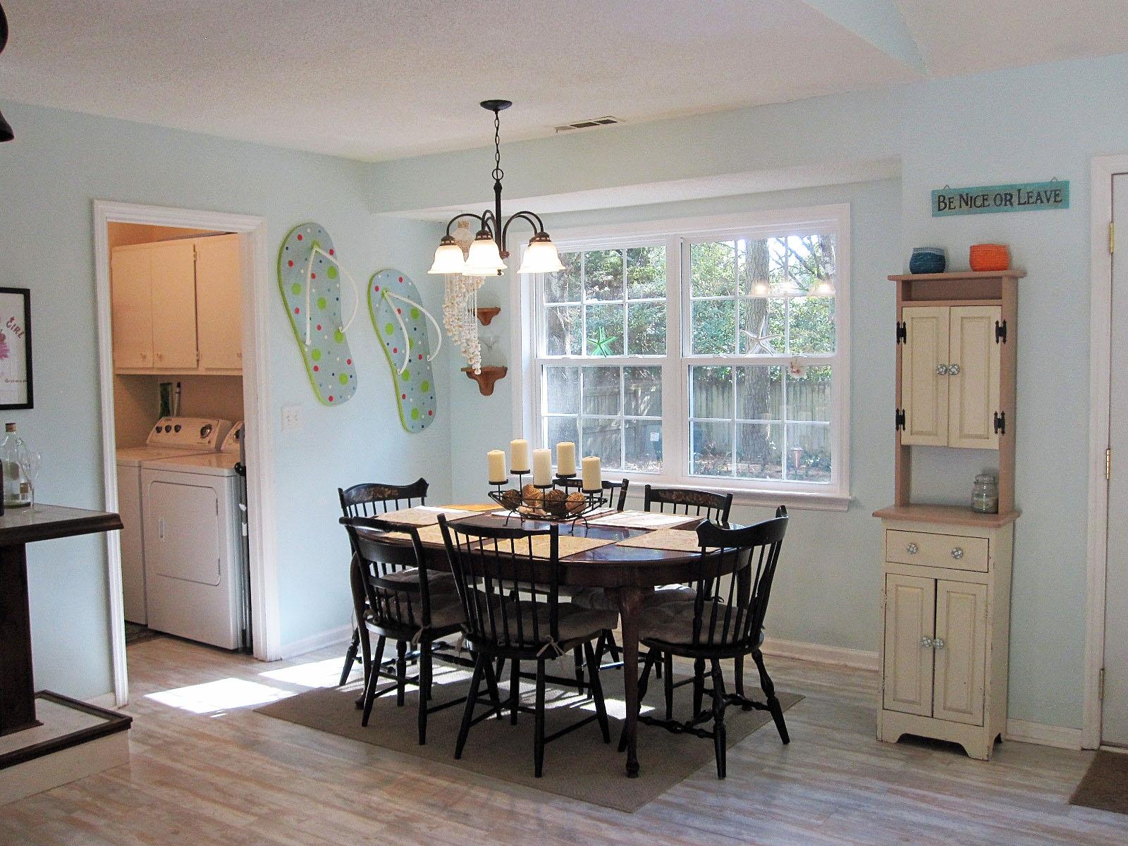 1161 Rifle Range Road Mount Pleasant, SC 29464 - Photo 8 of 32 Dining