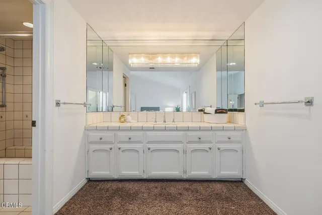 $2,695,000 | 2221 Kingsbridge Lane, Oxnard, CA 93035