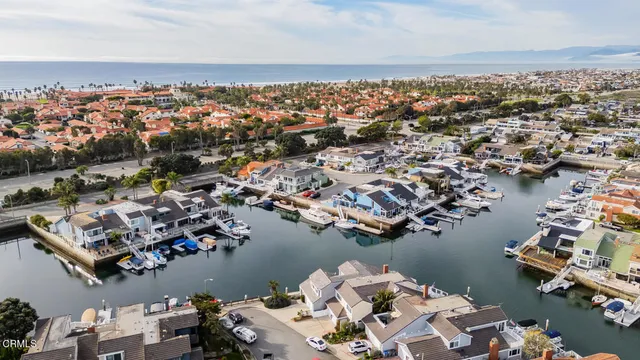 $2,695,000 | 2221 Kingsbridge Lane, Oxnard, CA 93035