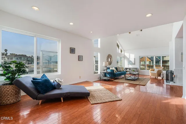 $2,695,000 | 2221 Kingsbridge Lane, Oxnard, CA 93035