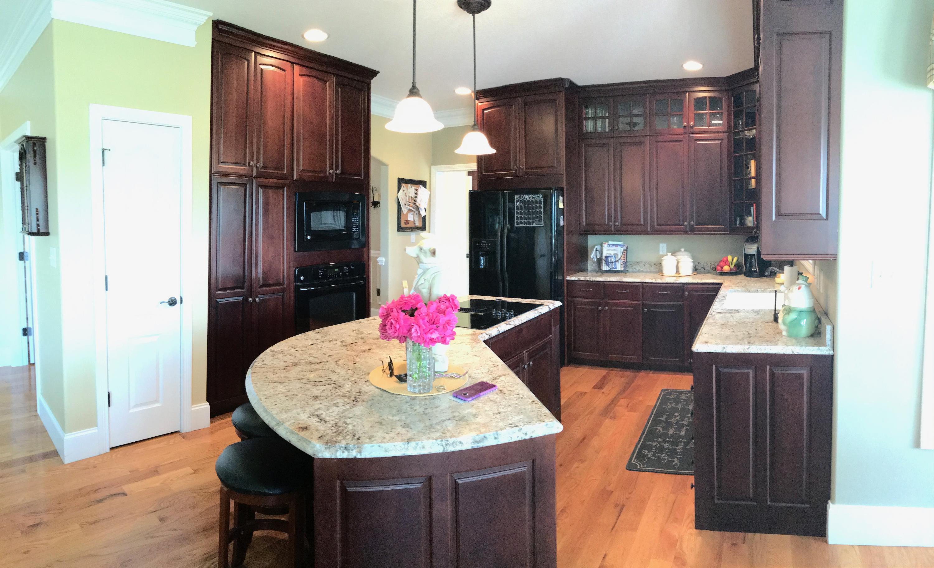 3410 Heathcliff Road Morristown, TN 37813 - Photo 13 of 40 File May 31, 6 31 48 AM