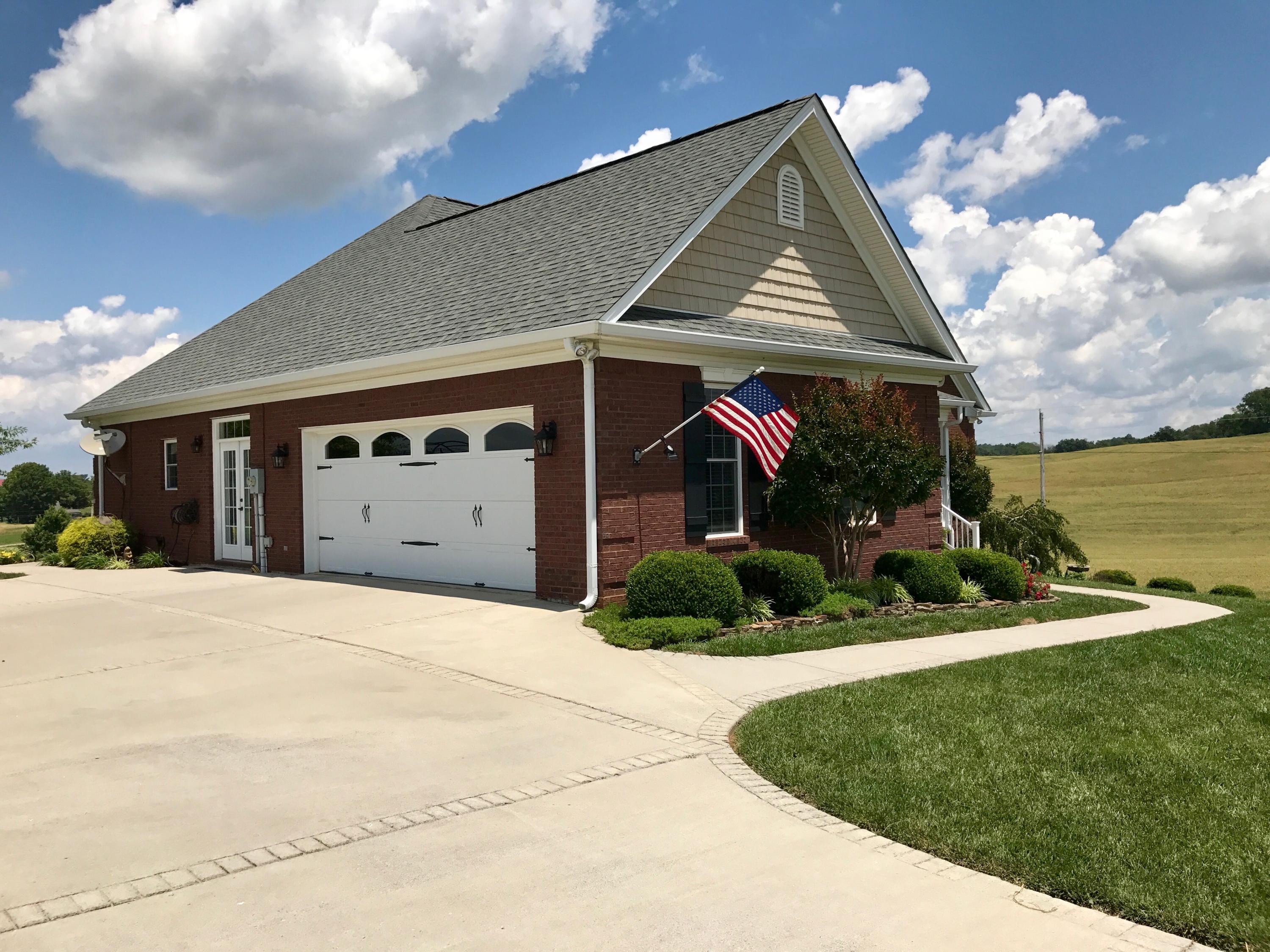 3410 Heathcliff Road Morristown, TN 37813 - Photo 3 of 40 File May 31, 6 47 16 AM