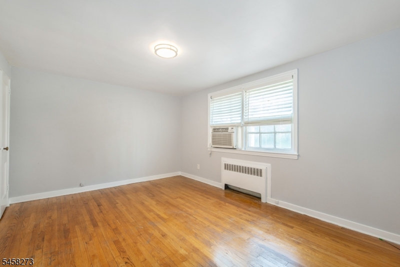 445 Morris, Unit 13D Springfield, NJ 07081 - Photo 27 of 30 Gallery Image 27