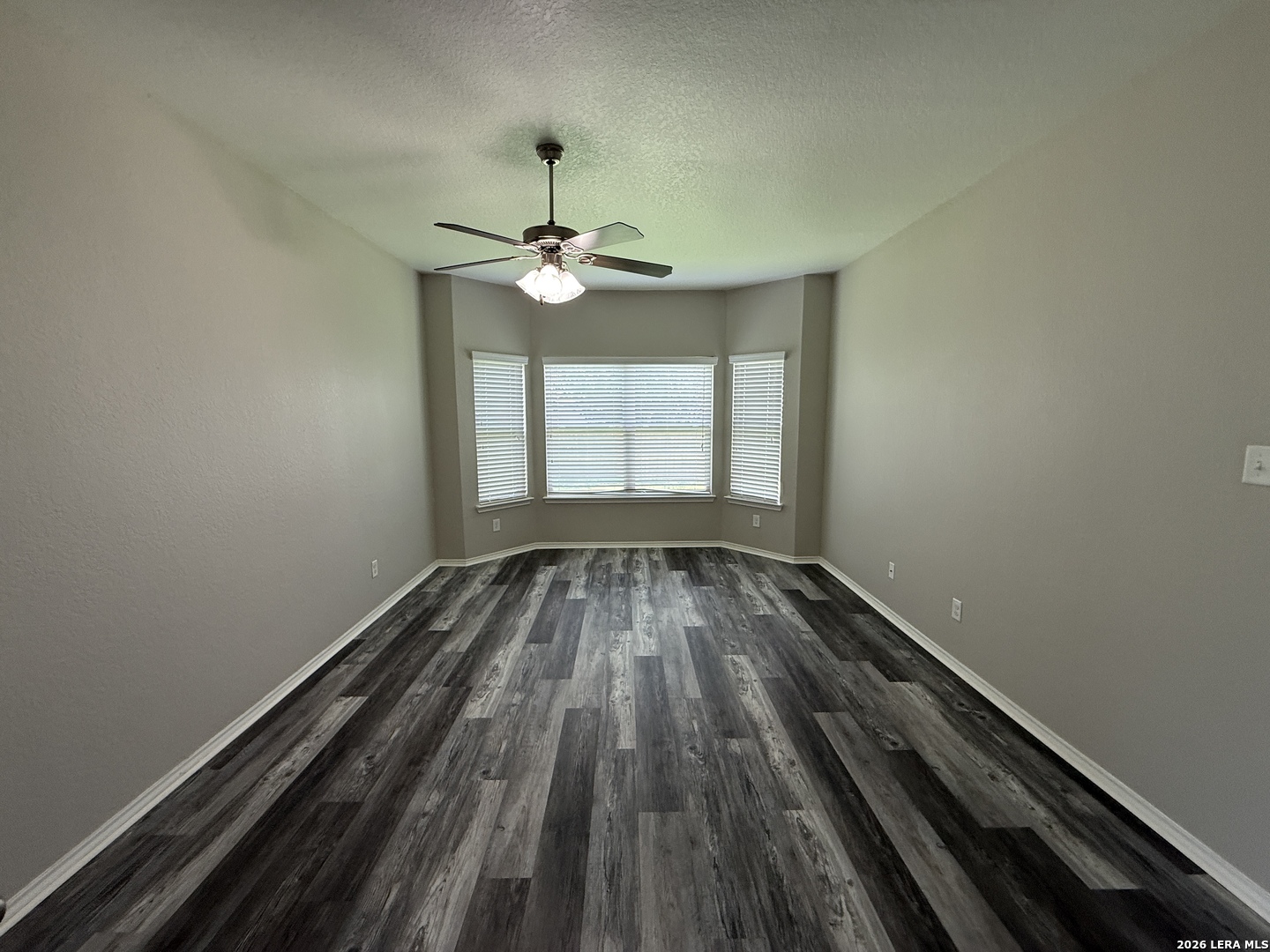 6010 Upland Road San Antonio, TX 78219 - Photo 12 of 28