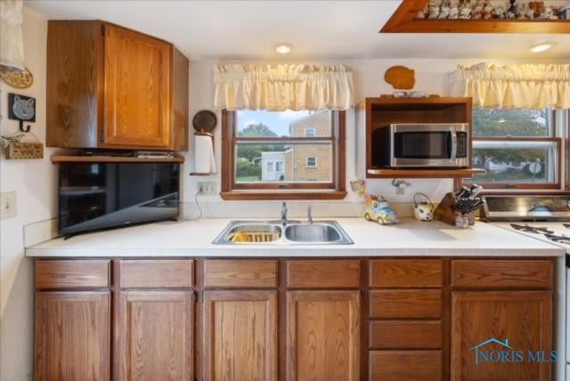 1759 Fairfax Road Toledo, OH 43613 - Photo 8 of 26 Gallery Image 8