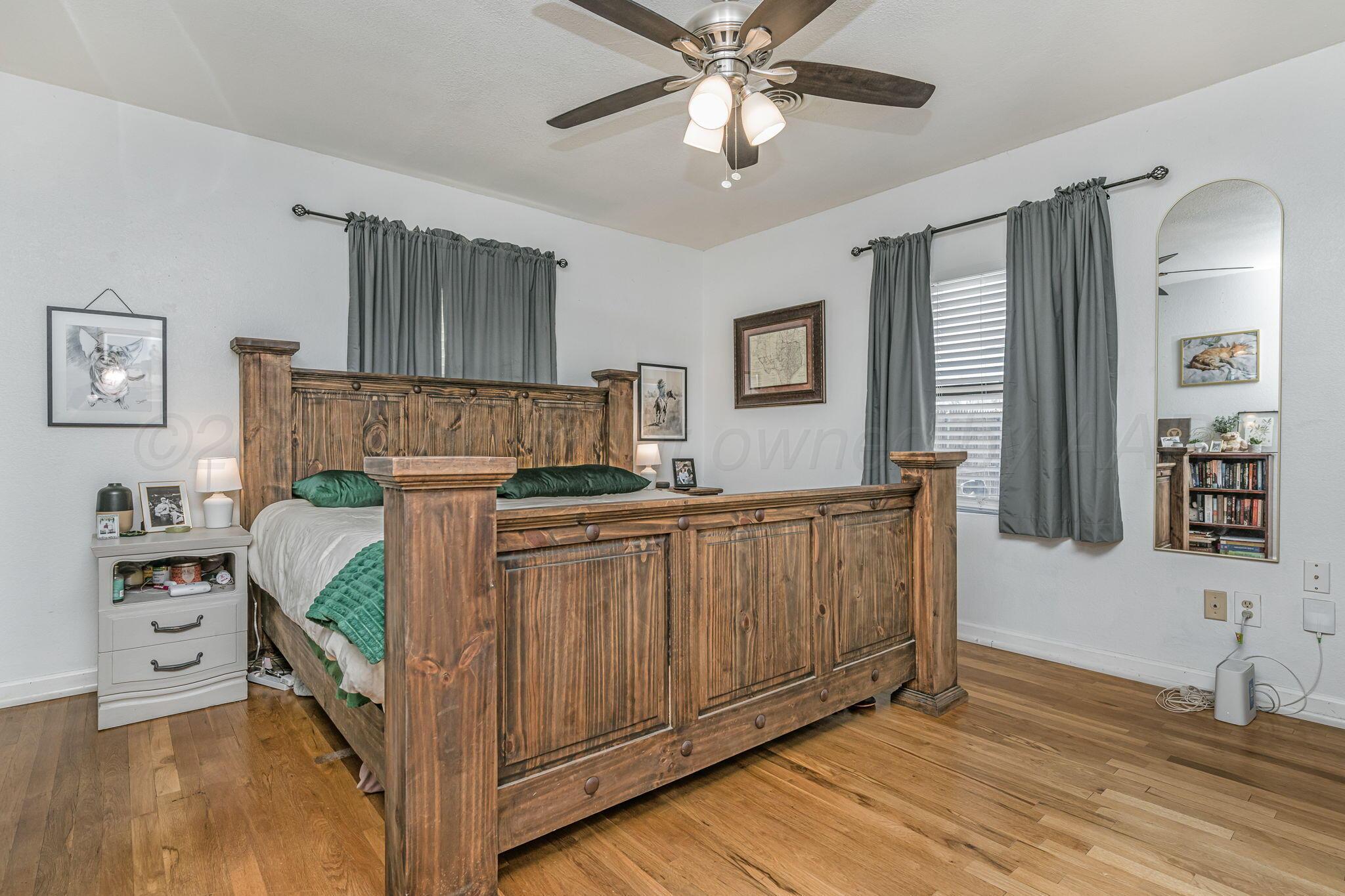 2908 South Monroe Street Amarillo, TX 79109 - Photo 11 of 19 Primary Bedroom, Hardwood Floors