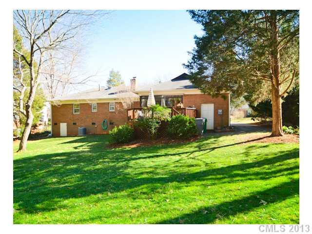 138 Dovershire Road, Unit 6 Charlotte, NC 28270 - Photo 15 of 16 Gallery Image 15