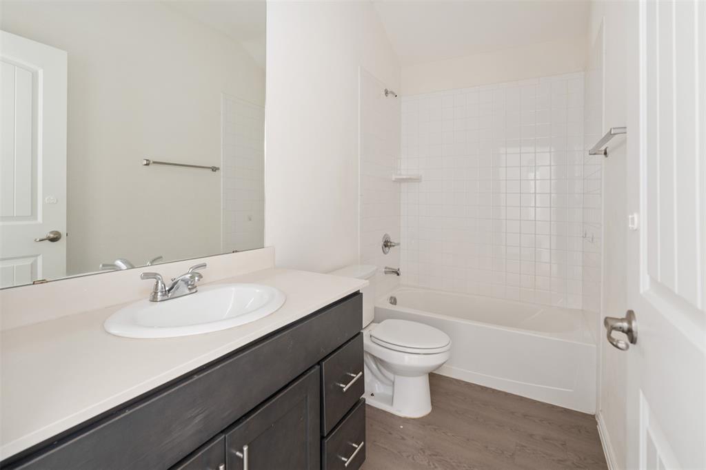 117 Willowbend Loop Mabank, TX 75147 - Photo 20 of 28 Gallery Image 20