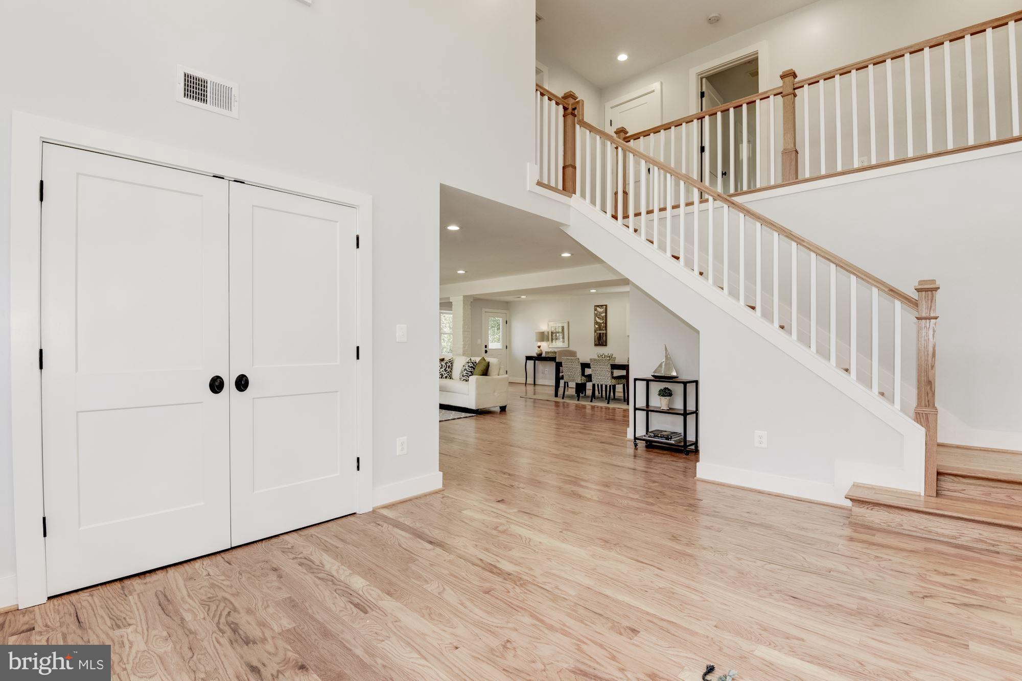 10526 Hunters Valley Road Vienna, VA 22181 - Photo 11 of 59 Expansive Front Coat Closet