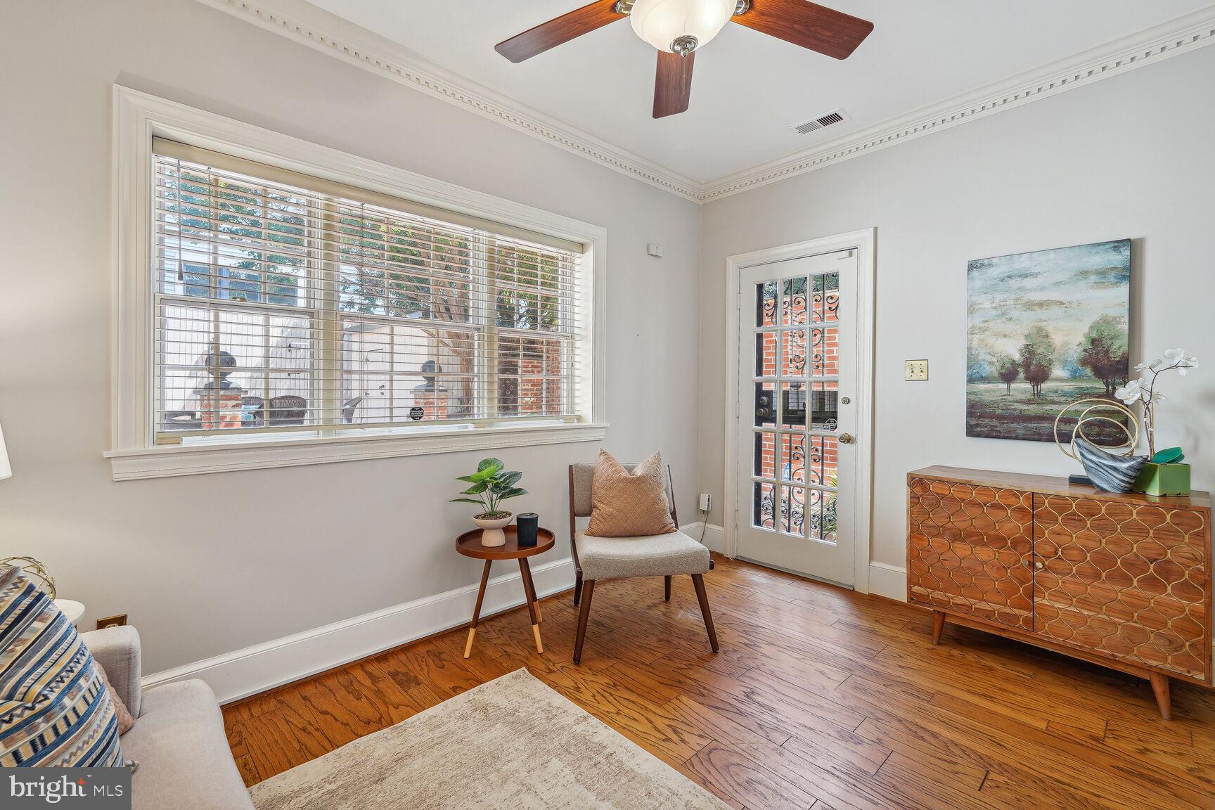 402 G Street Southeast Washington, DC 20003 - Photo 20 of 30